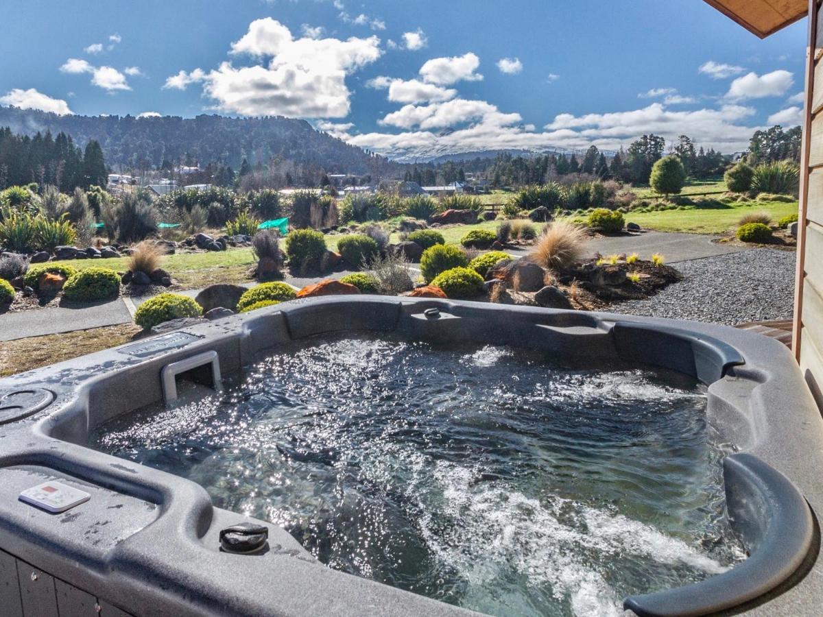 Heavenly Spa Views - Ohakune Holiday Home 외부 사진